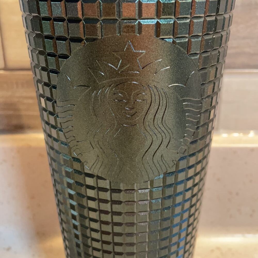Starbucks Irridescent Black Prismatic Cold Cup NEW